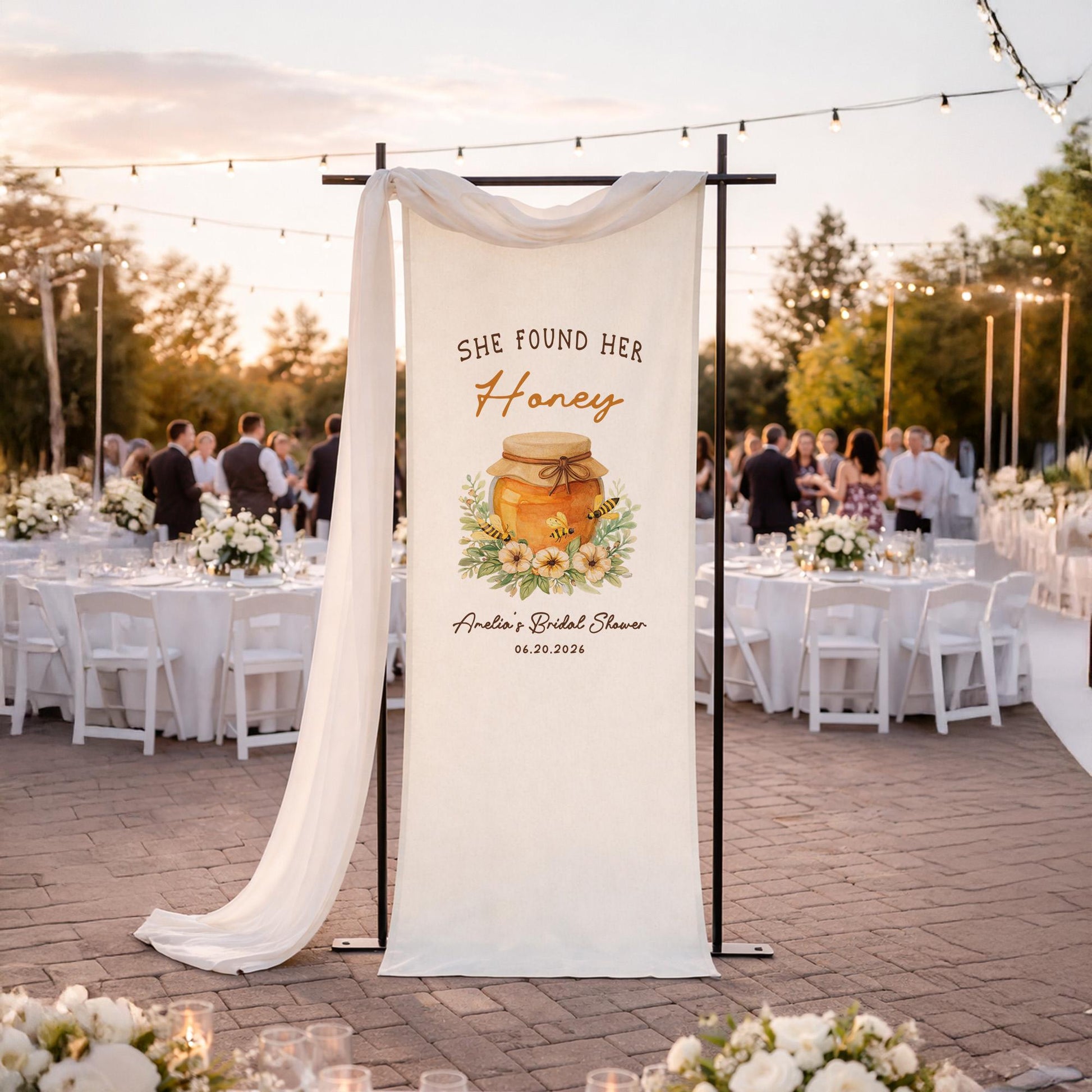 Bridal Shower Welcome Sign She Found Her Honey Banner, Custom Name Date Fabric Backdrop, Boho Bridal Shower Decor, Wedding Party Sign